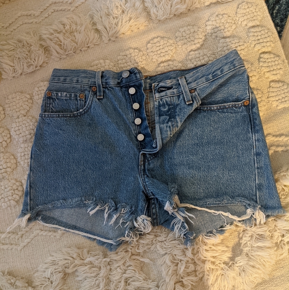 LEVI'S 501 jean shorts